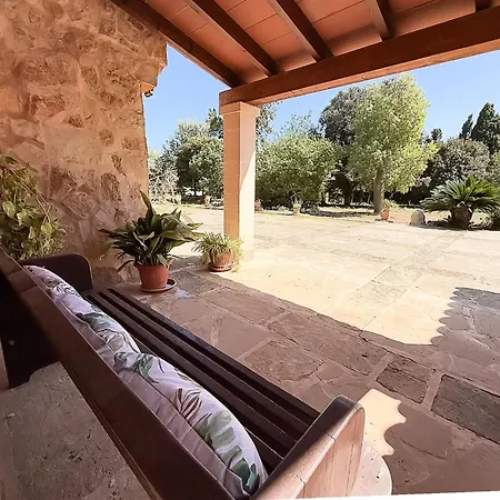 Son Pereto Petit Holiday home *